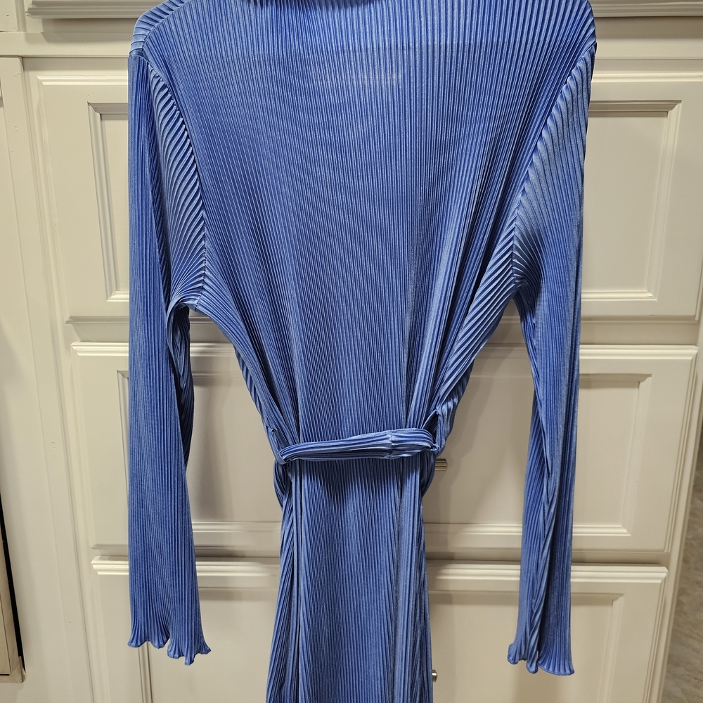Blue Ribbed Button-Up Dress - Picture 3 of 5